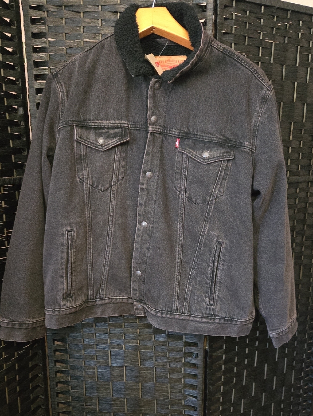 Levi's Black Sherpa  Denim Trucker Jacket - Men's XL NWT